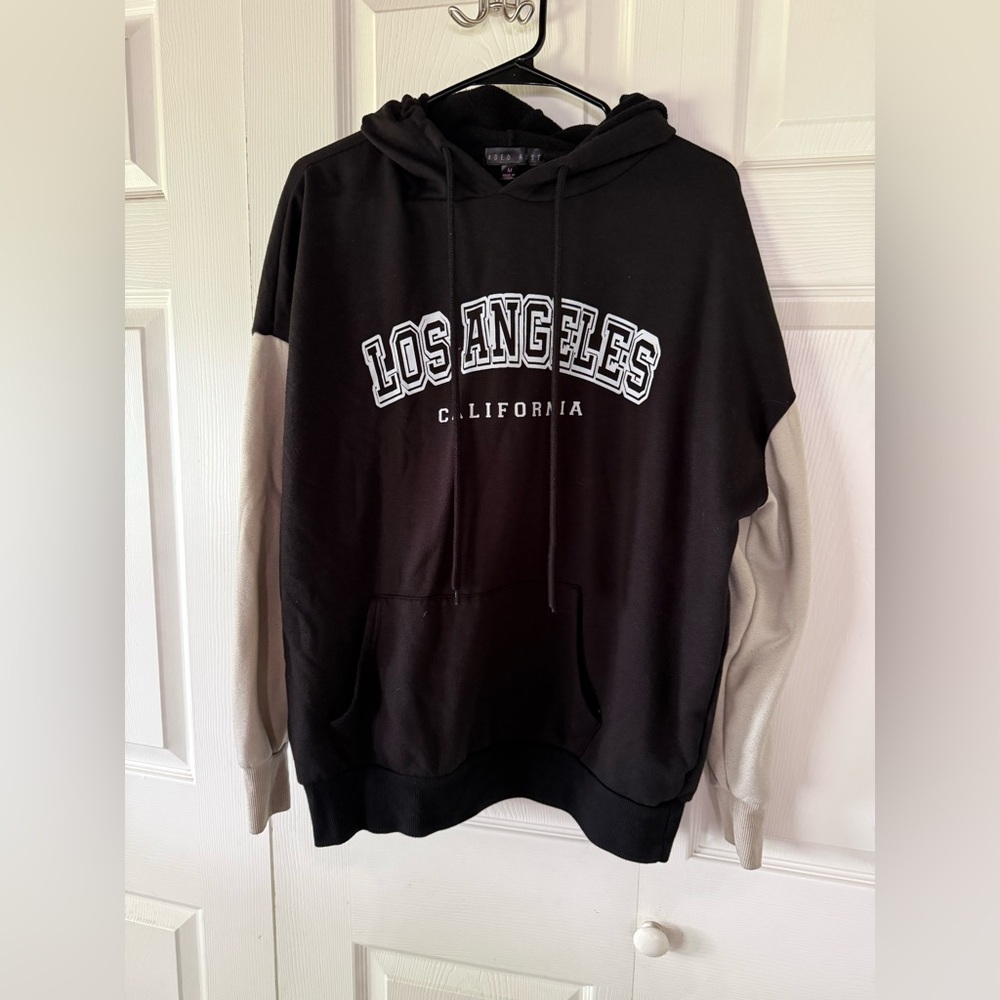 Los Angeles Graphic Pullover Hoodie - Black with Light Gray Sleeves